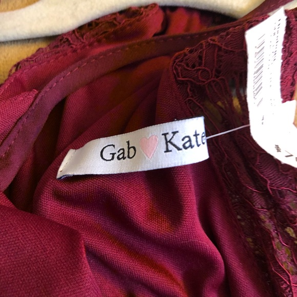 Gab & Kate One Last Time halter dress Wine - Picture 4 of 5